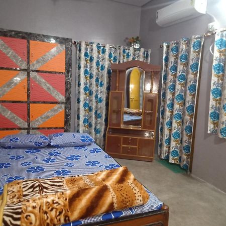 Hostel Relax Homestay Gaya Exterior foto